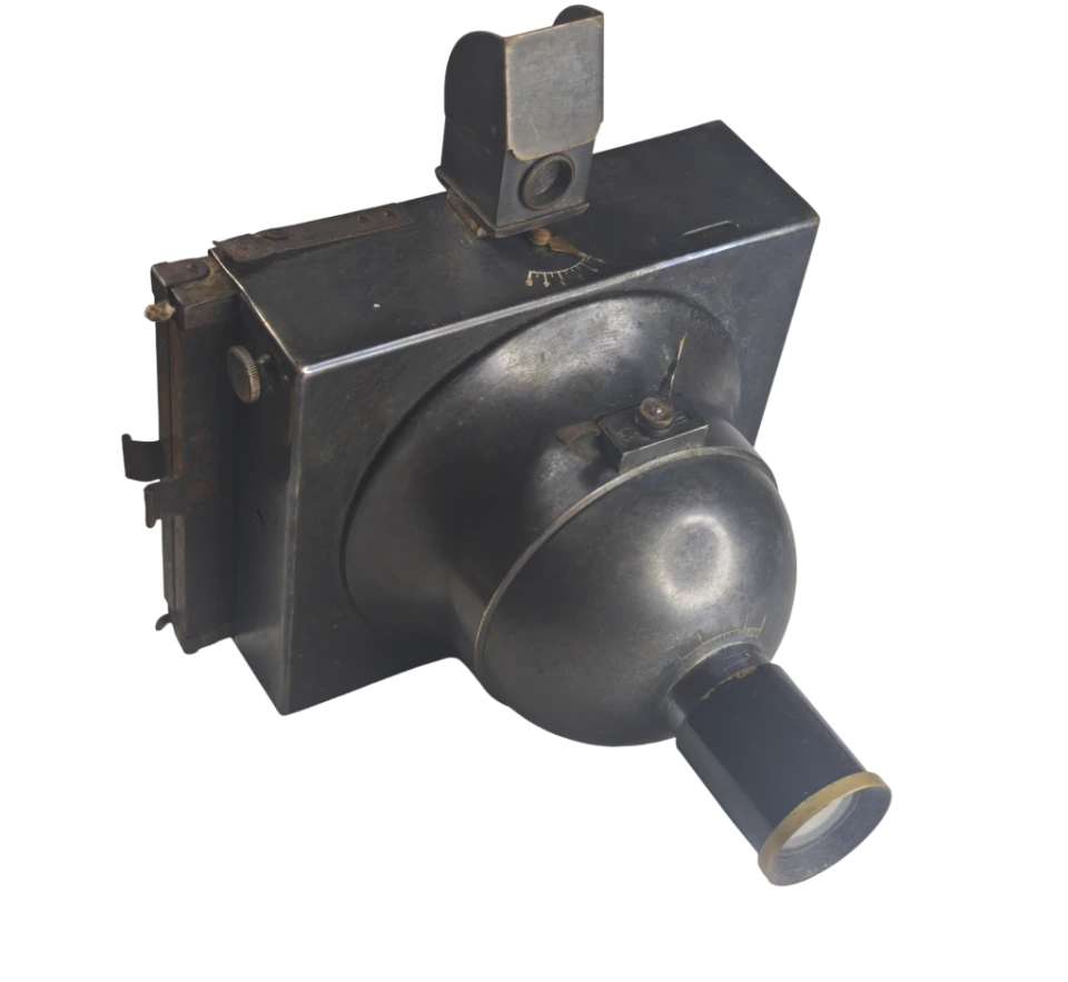 Photosphere 1888 — cámara esférica del siglo XIX