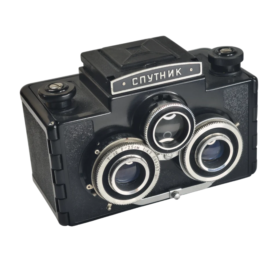 Sputnik — cámara estéreo soviética de medio formato en la colección de Pol